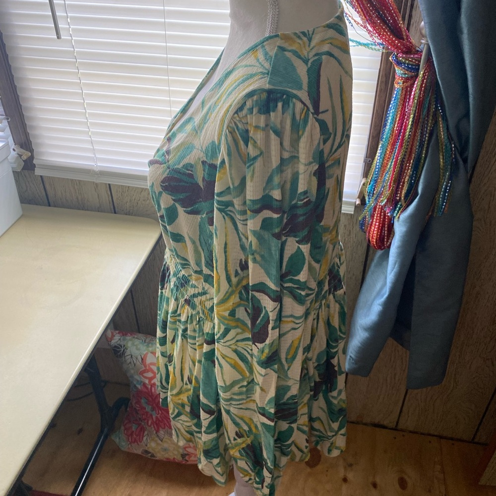 NWT Torrid puff sleeve babydoll top size 1x multi color floral - Picture 8 of 13